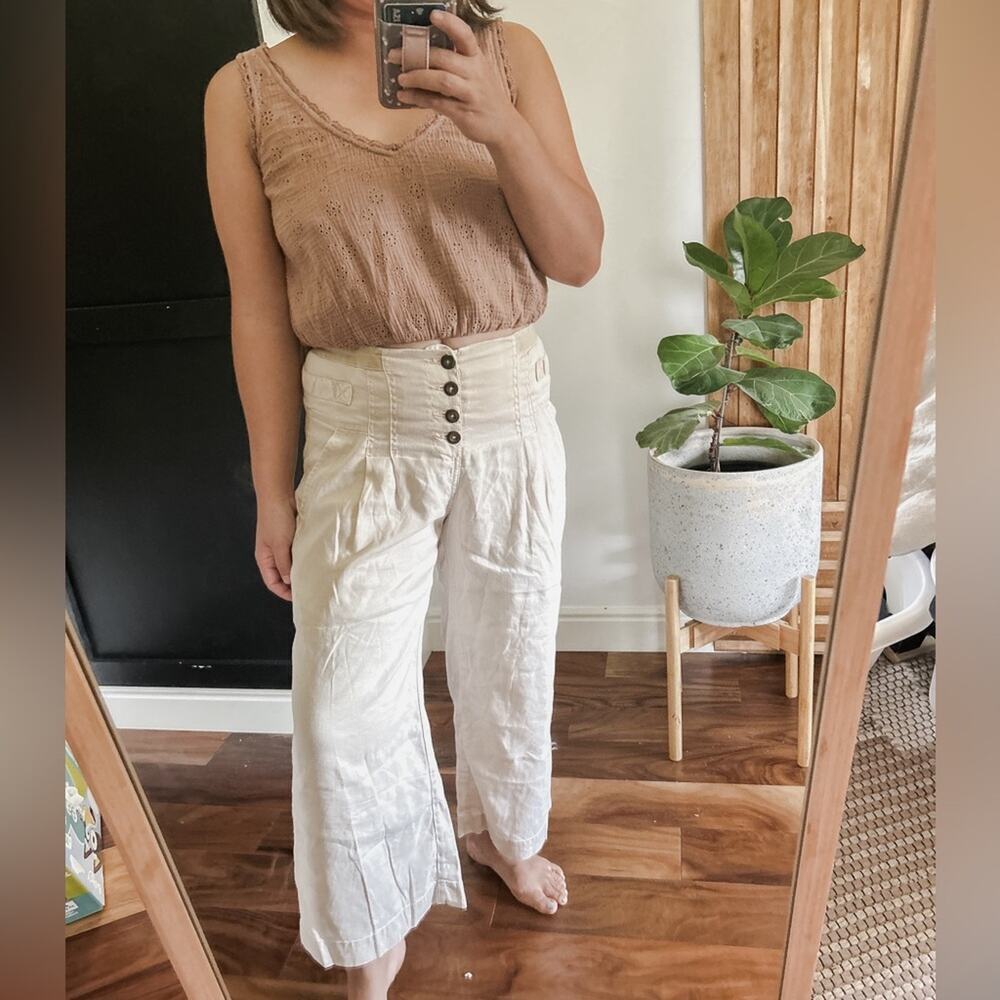 Sundance The villa Wide Leg Cropped Linen Blend. Size 2